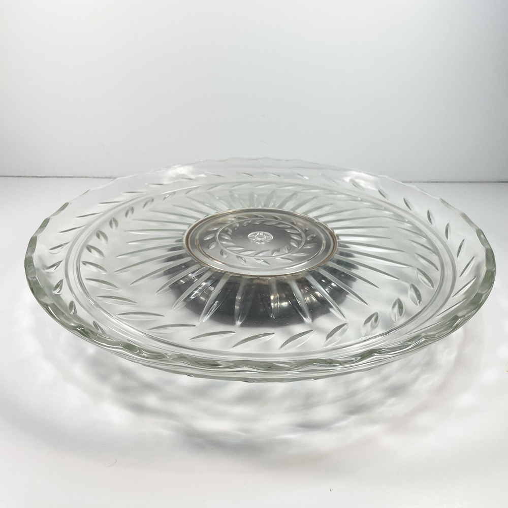Vintage Cake Plate 13 1/2" Diameter Plate With A Silver Played Base In Original - Picture 5 of 11